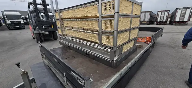 Untergestelle für Hühnerkisten